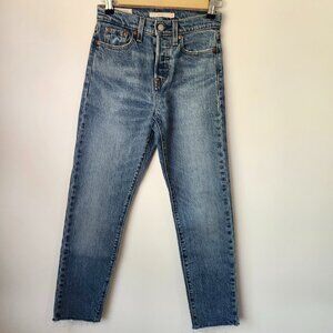 Levi’s Wedgie Skinny Jeans Raw Hem Button Fly High Rise Light Wash Size 23